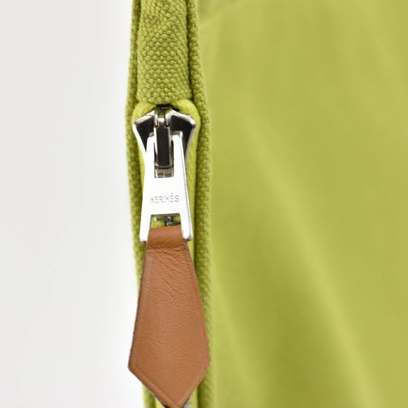 HERMES: Lime Green, Canvas & "H" Logo Medium Travel/Cosmetic/Toiletry Bag (mo) - Picture 9 of 12